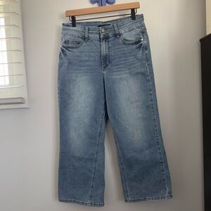 Judy Blue 11/30 Wide Crop Jeans High Waist Stone Light Wash Capsule